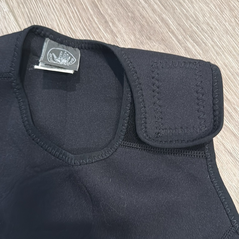 Body Glove Wet Suit Sleeveless Spring Suit Size 5/6 Black - Picture 3 of 6